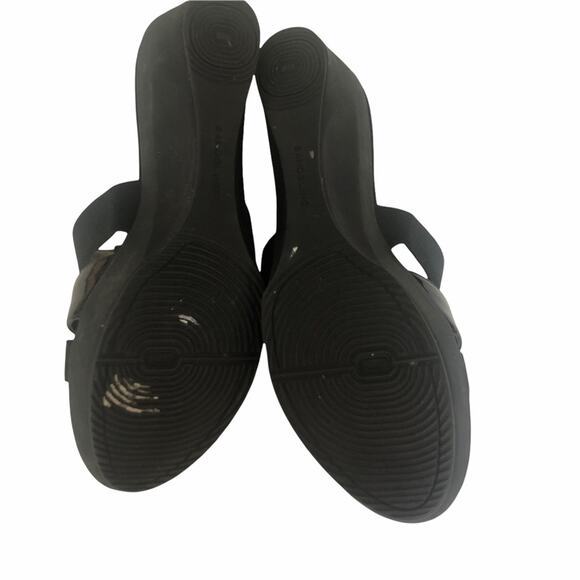 Bandolino Women Sandal Shoes 8.5 Black Slide In Wedge 3 Strap Backless Office - Picture 4 of 11